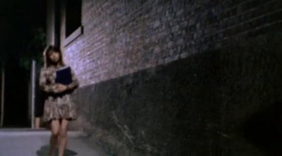 Трахнули в темном переулке казашку, казахское порно, трахнул за углом, ебет казашку, анал, uzbum.su