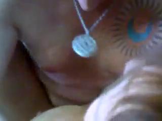 С любимым мужем толстая дама ебется в постели, секс раком, отсос члена, порно соблазн, uzbum.su