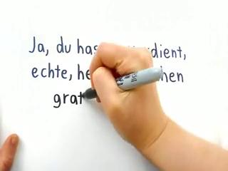 Стащила с мужика штаны и сладко отсосала член, минет, трахнул блондинку, лижет попку, uzbum.su