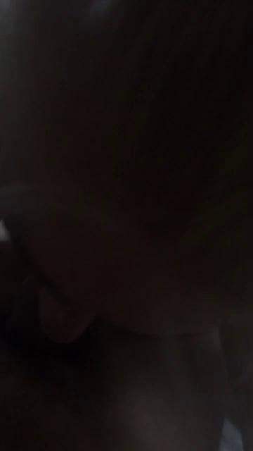 Пососала член можно и потрахаться домашнее русское порно, Порно молодой русской пары, девушки классно отсосала, после чего ее парень поставил ее рачком и хорошенько трахнул, uzbum.su