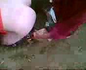 Изнасиловали девушку за драку, Узбечка, сначала, побила, одну, девочку, в горах, но потом, пришли, братья, этой, побитой, девочки, трое пацанов, держали, девочку, один, снимал, а четвертый, начал трахать, ее, она кричала, громко, молила, о помощи, но ей никто, не помог., uzbum.su