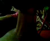 Минет от молодой узбечки домашнее, Узбечка, делает, минет, своему, парню, тот, снимает, ее на камеру, и просит, чтоб заглатывала, поглубже, в конце, она ему, дрочит, и узбек, кончает, ей на руки., uzbum.su