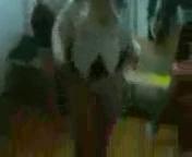 Пошлые девушки в колледже, Молодые девушки изврашенки развлекаются в колледже, uzbum.su