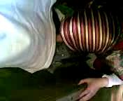 Узбечка в хиджабе сосет хуй, Узбечка, в хиджабе, сосет, хуй, на улице, парень, снимает, на камеру, uzbum.su