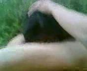 В поселке трахаются, Узбек, снимает, на камеру, как, трахает, подружку, в кишлаке, она по началу, ломается, но потом, дает, трахнуть, себя в пизду, и расслабляется., uzbum.su